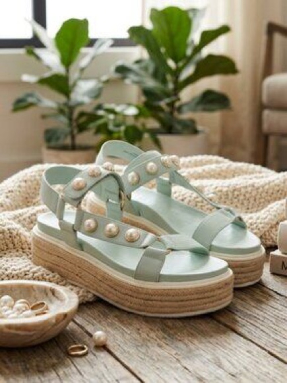 (New) Karl Lagerfeld Paris Pazya Platform Sandals in Mint